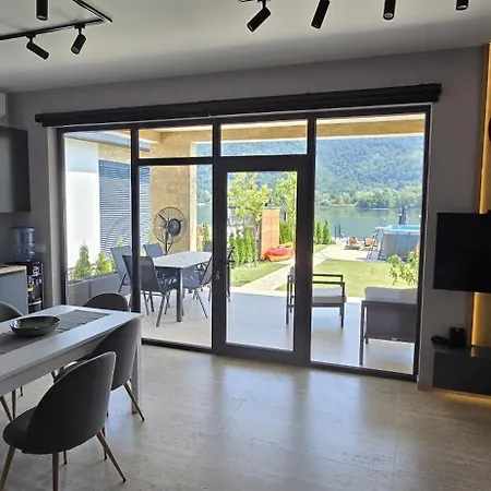 Delta House 2 Hébergement de vacances