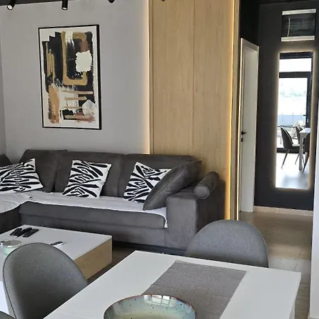 Delta House 2 Hébergement de vacances *